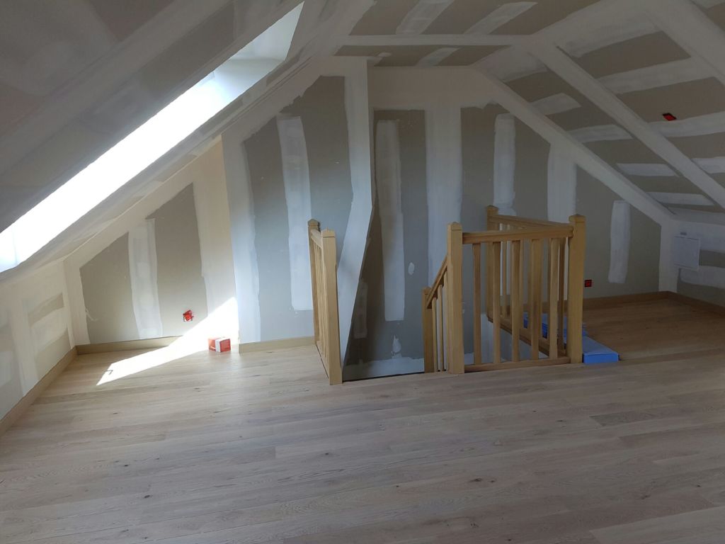 découvrez nos conseils et solutions pour l'aménagement de vos combles afin d'optimiser l'espace, améliorer le confort et valoriser votre habitation. idées, astuces et inspirations pratiques pour réussir votre projet.