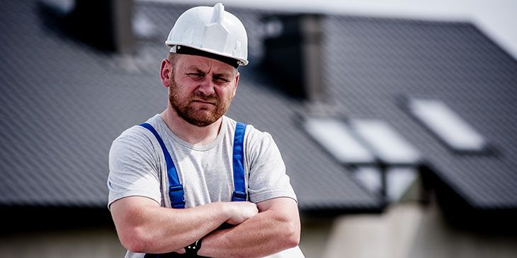 découvrez comment bien choisir votre prestataire pour vos travaux en 2025 : conseils, critères essentiels et astuces pour garantir la réussite de votre projet.