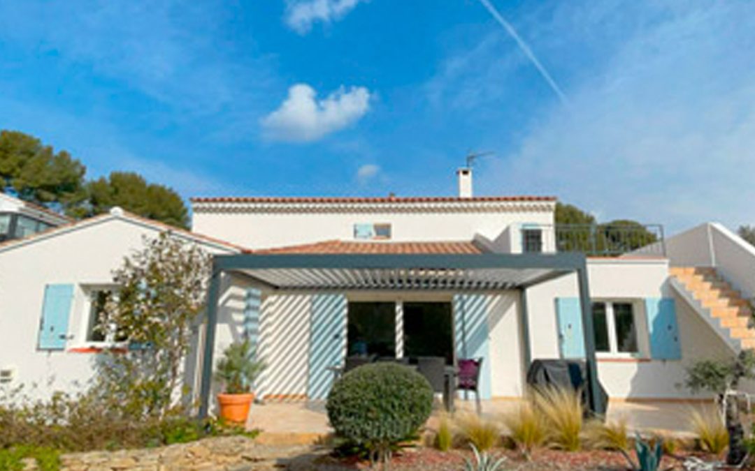 découvrez le coût détaillé d’un ravalement de façade de 100m² : prix moyens, facteurs influençant le tarif, conseils pour estimer votre budget et obtenir un devis précis des professionnels.