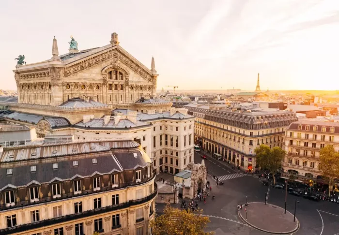 découvrez les coûts de rénovation dans le 8ème arrondissement de paris, avec un accent sur la sécurité. conseils, prix moyens et recommandations pour un chantier sécurisé et maîtrisé.