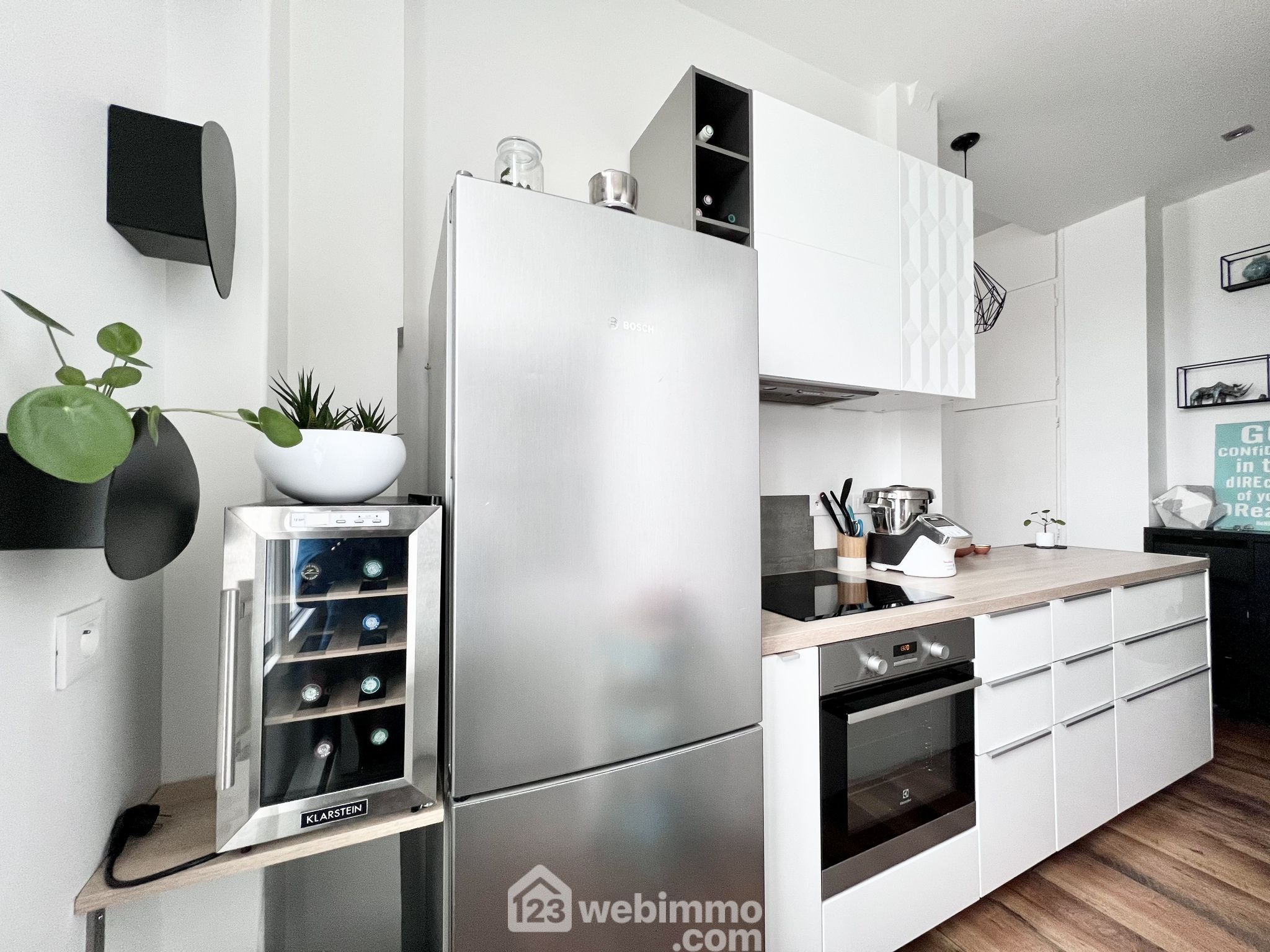 découvrez nos cuisines design à malakoff : des espaces modernes, fonctionnels et esthétiques, pensés pour sublimer votre intérieur. conseils personnalisés et installation sur mesure.