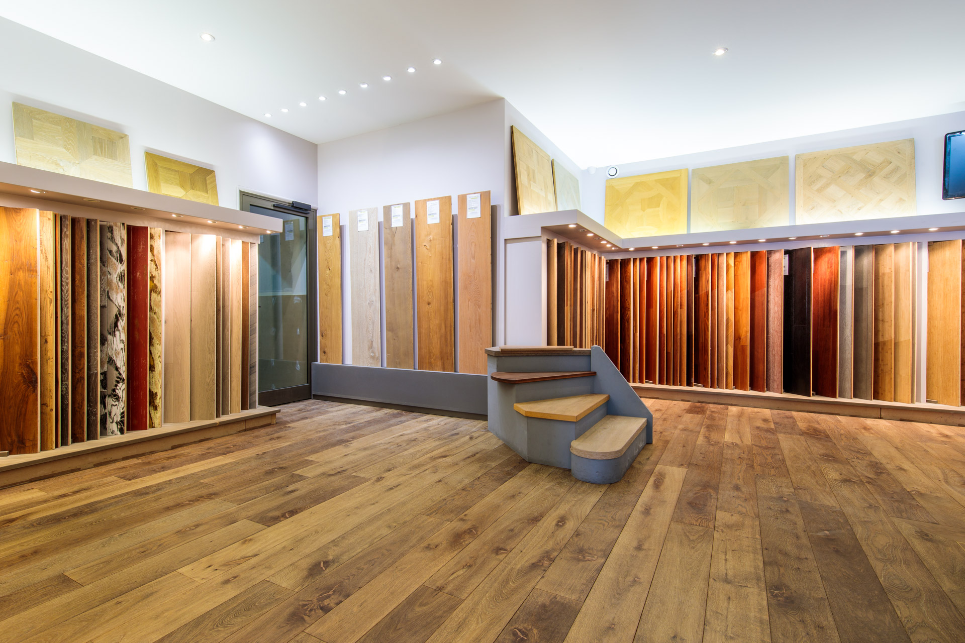 obtenez votre devis gratuit pour la pose ou la rénovation de parquet à sèvres. comparez les offres et trouvez un artisan qualifié rapidement pour un parquet sur-mesure à sèvres.