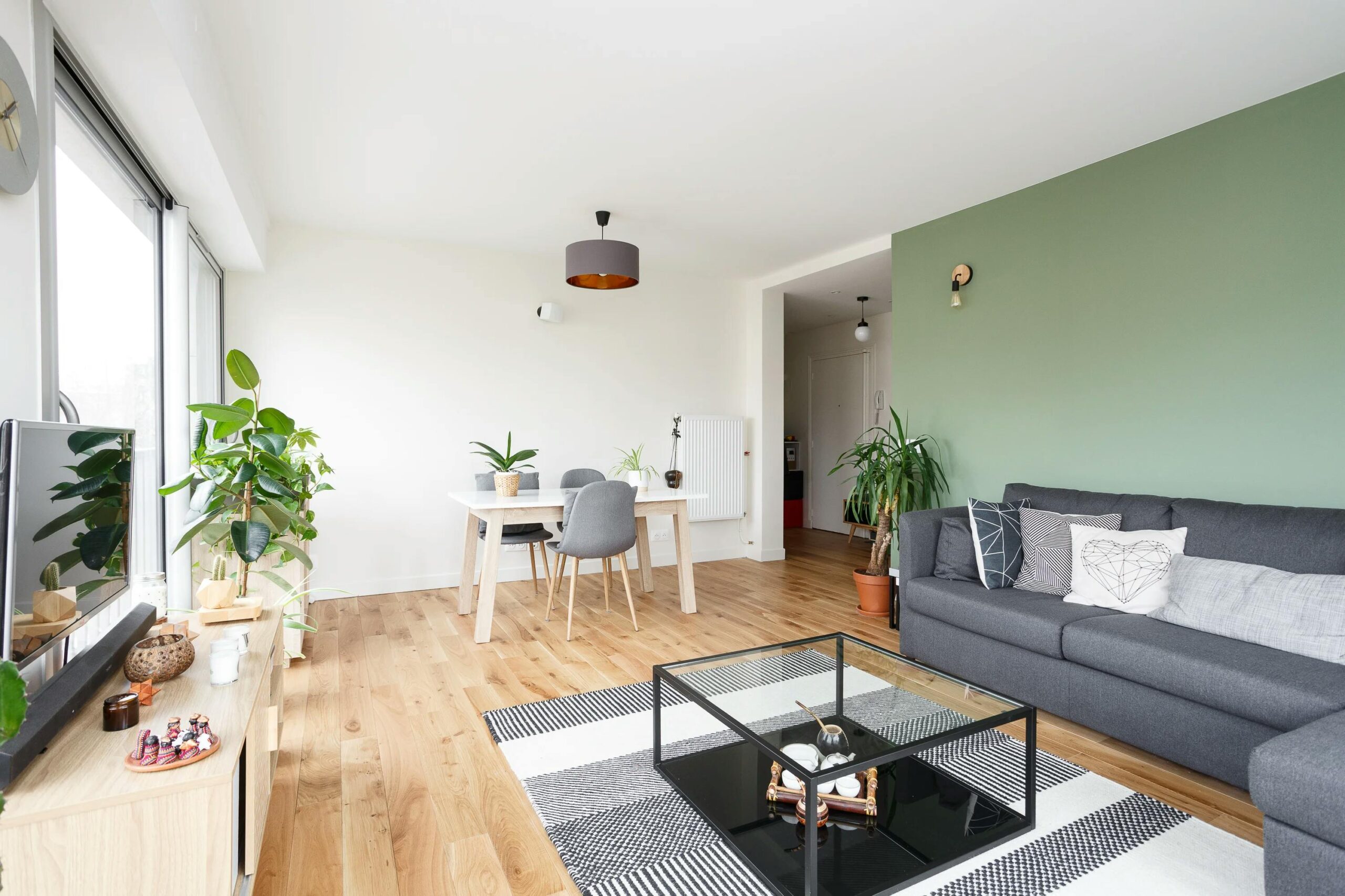 obtenez rapidement un devis gratuit pour la rénovation de votre appartement à paris. comparez les offres d’artisans qualifiés et réalisez vos travaux au meilleur prix !