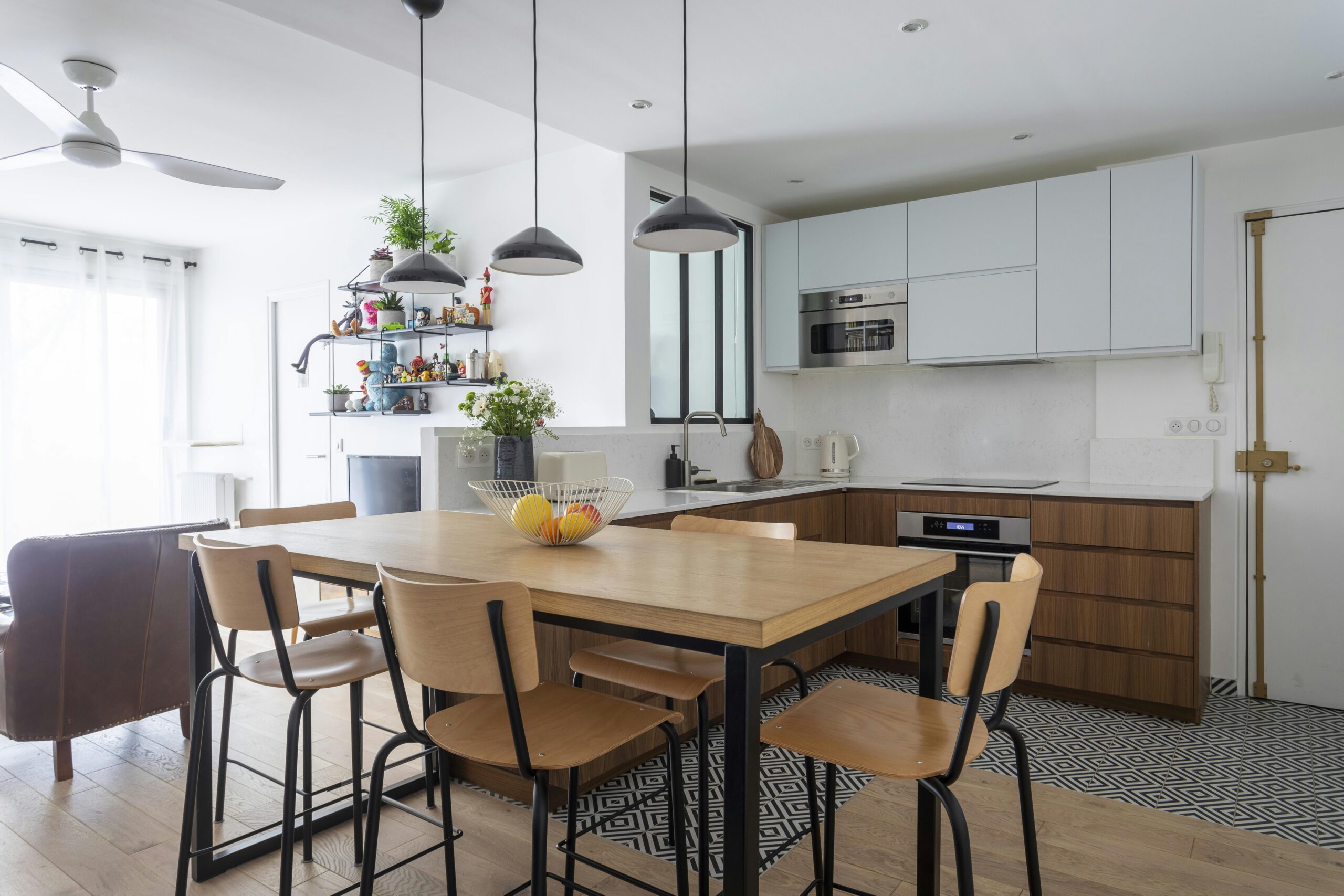 obtenez rapidement un devis personnalisé pour la rénovation de votre appartement à paris. comparez les prix, bénéficiez de conseils d’experts et trouvez le meilleur professionnel pour vos travaux.
