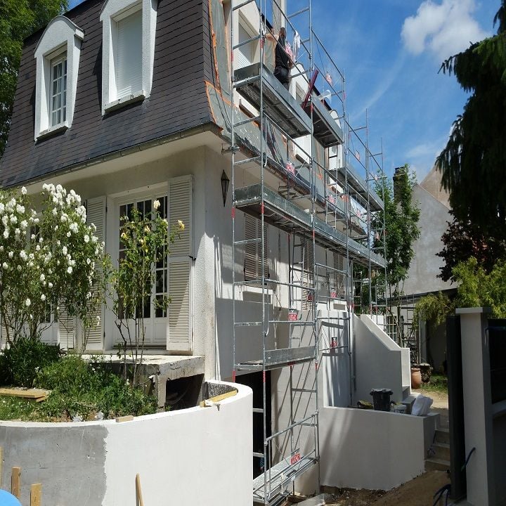 obtenez rapidement votre devis de rénovation à garches. comparez les offres, trouvez des professionnels qualifiés et réalisez vos travaux au meilleur prix dans les hauts-de-seine.