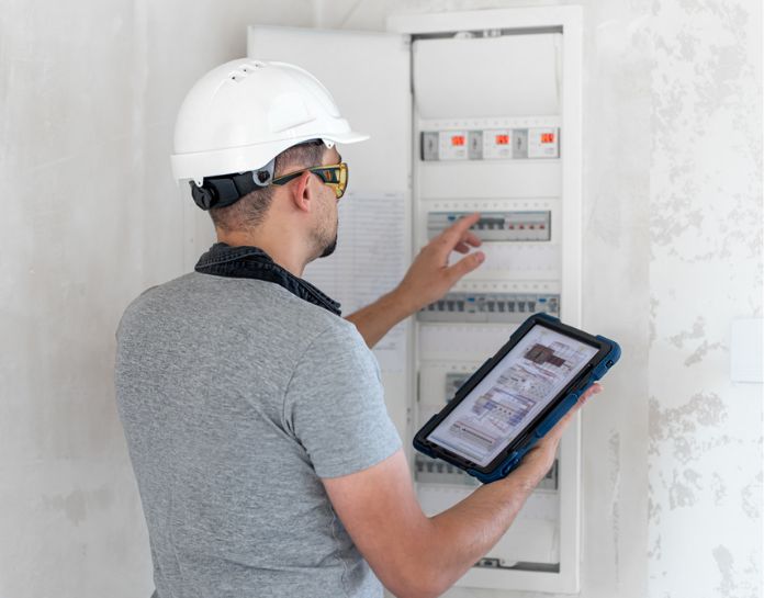 découvrez nos conseils pratiques pour réussir votre projet d’électricité maison. de la planification à la réalisation, apprenez à optimiser et sécuriser votre installation électrique.