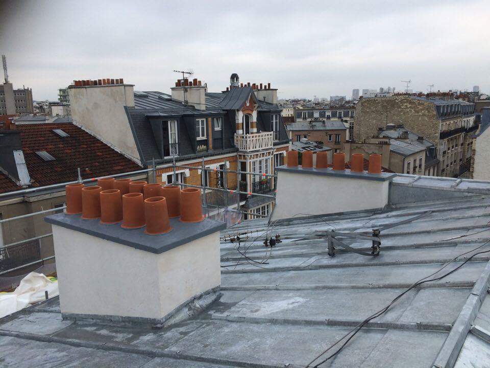 service professionnel de peinture de cheminée à paris 7 : redonnez vie à votre intérieur avec des finitions soignées et des peintres expérimentés. devis gratuit, intervention rapide.