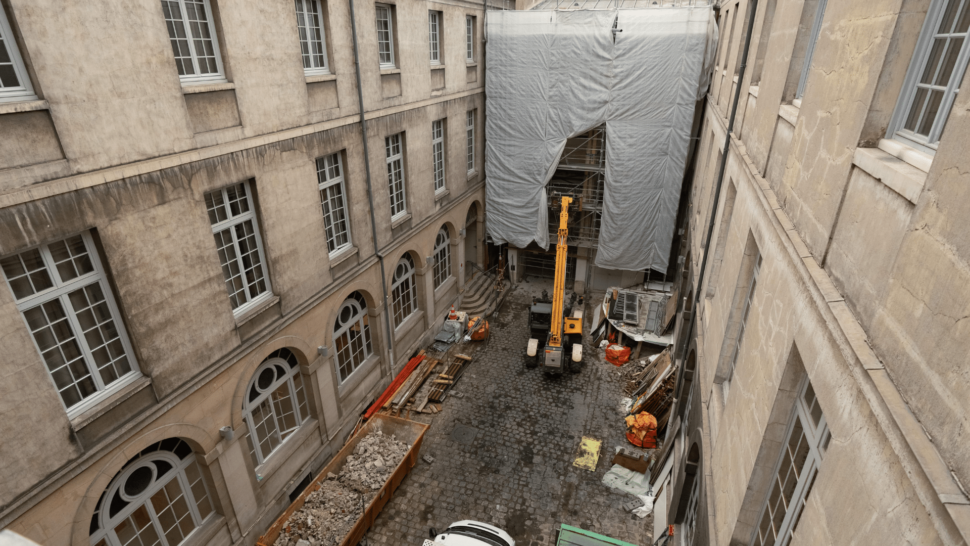 confiez la rénovation de votre appartement à paris en 2025 à des experts : conseils, tendances et devis personnalisés pour transformer votre espace de vie selon vos envies.