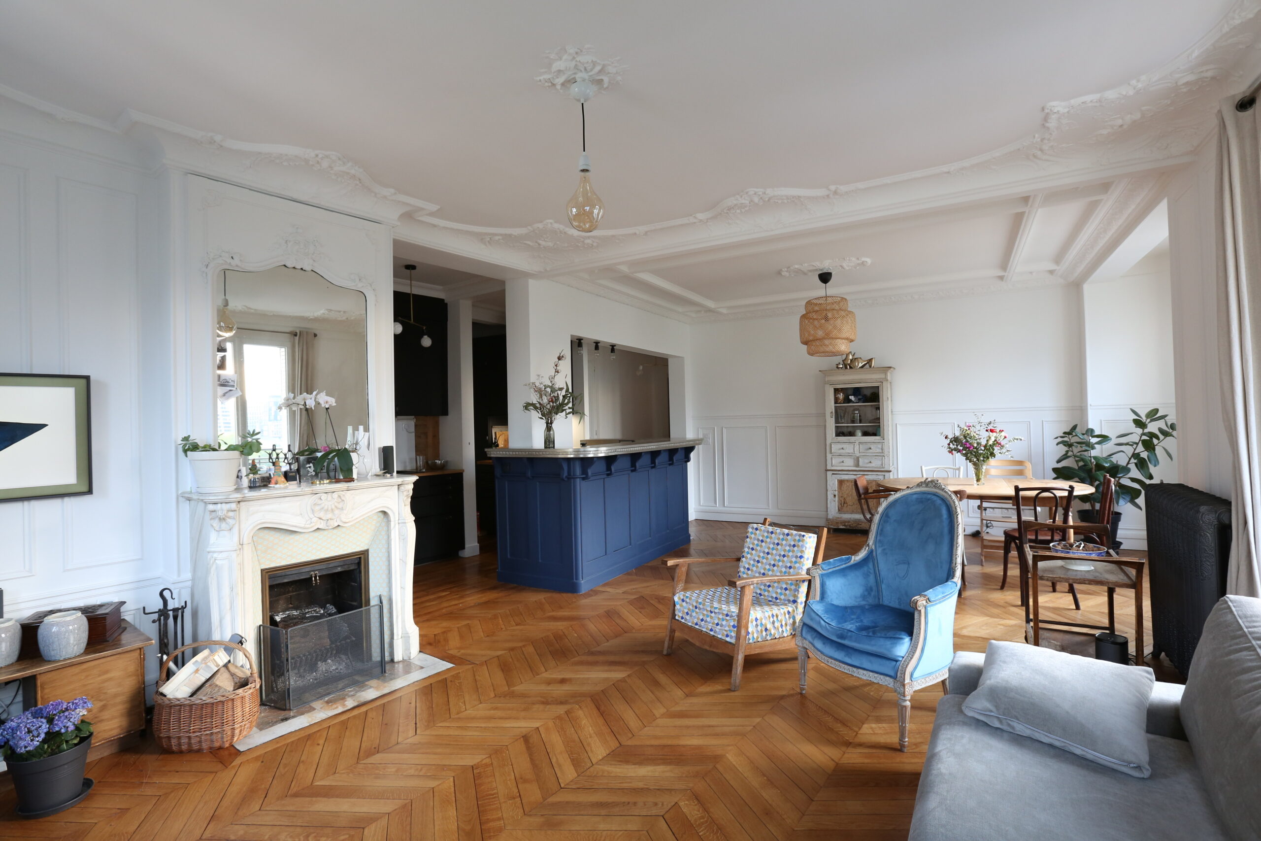 découvrez nos conseils et services pour la rénovation d'appartement à paris en 2025. modernisez votre espace avec des experts, du design à la finition, pour un logement à votre image.