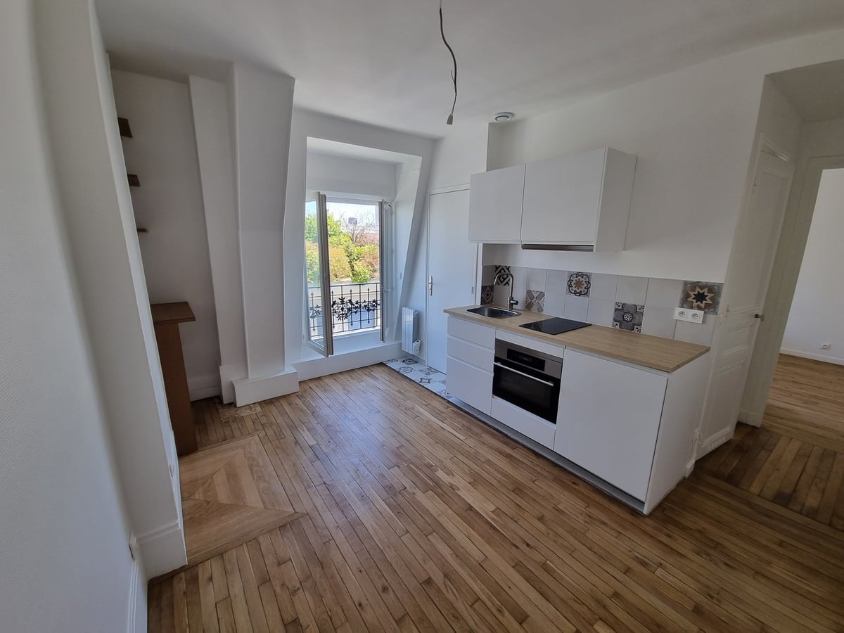 confiez la rénovation de votre appartement à paris à des experts. bénéficiez de conseils personnalisés, d’un suivi professionnel et d’une transformation sur-mesure pour valoriser votre bien.
