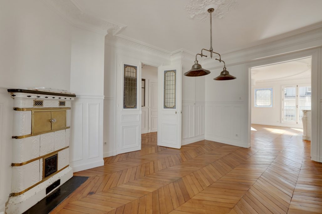 découvrez nos conseils et solutions pour réussir la rénovation de votre appartement parisien. modernisez votre intérieur avec style, tout en optimisant votre espace et votre confort au cœur de paris.
