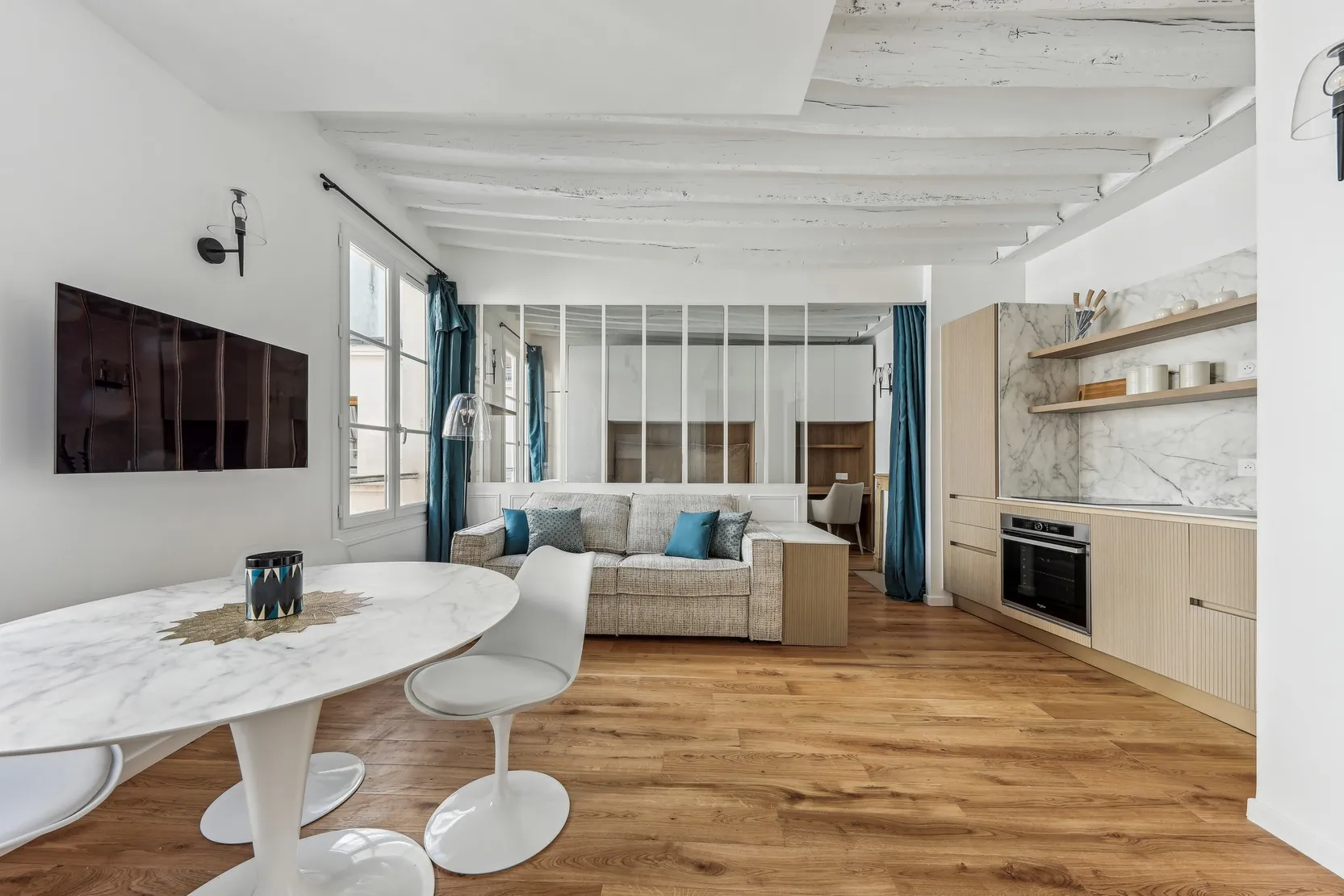 découvrez nos conseils et inspirations pour réussir la rénovation d’un appartement vintage à paris en 2025. modernité, charme ancien et astuces déco pour un intérieur unique !