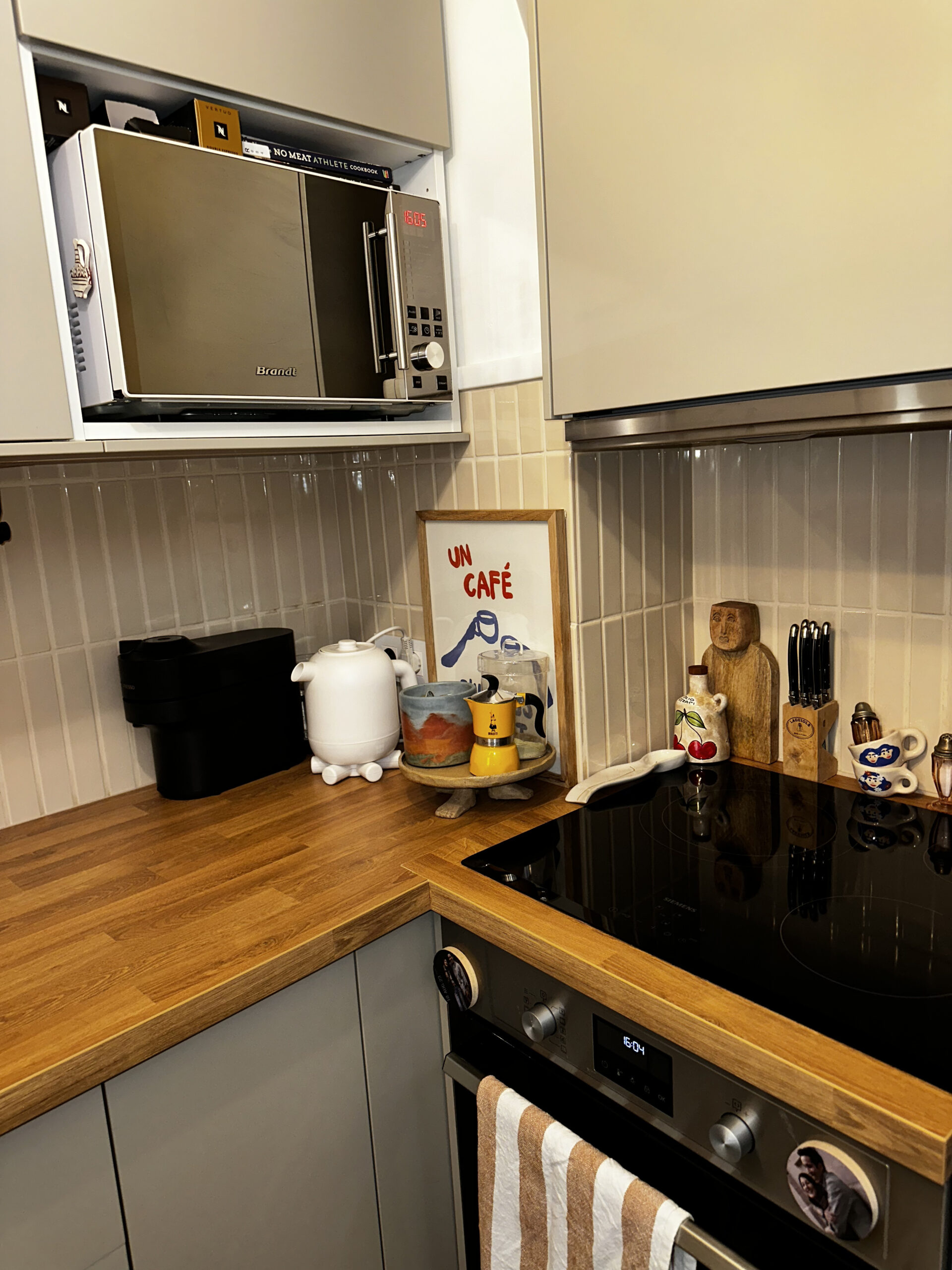 confiez la rénovation de votre cuisine à paris à des experts pour transformer votre espace. conseils personnalisés, matériaux de qualité et finitions soignées pour une cuisine moderne et fonctionnelle.