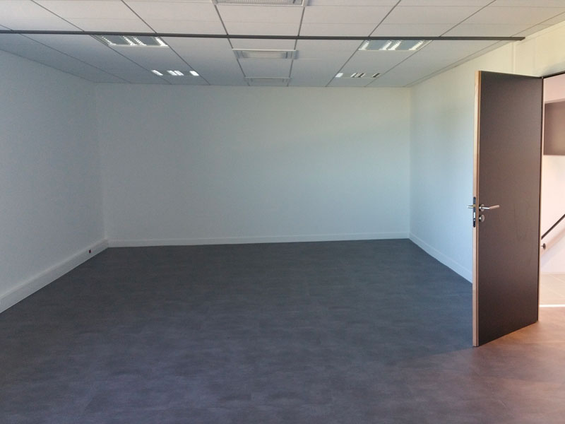 confiez la rénovation de votre sol à paris à des experts. bénéficiez de conseils personnalisés et de solutions adaptées pour tous types de revêtements : parquet, carrelage, vinyle et plus encore.