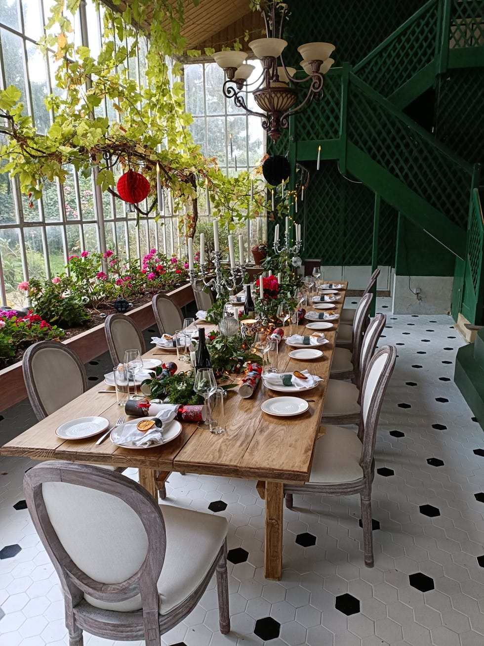 envie de rénover vous-même votre appartement à paris 3 ? découvrez nos conseils, astuces diy et inspirations pour réussir votre projet de rénovation dans le marais et ses environs !