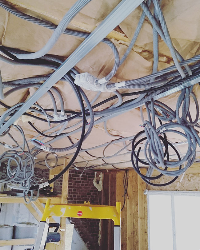 découvrez nos conseils et solutions pour la rénovation électrique de votre maison : sécurité, économies d'énergie et conformité aux normes actuelles. améliorez votre confort dès maintenant.