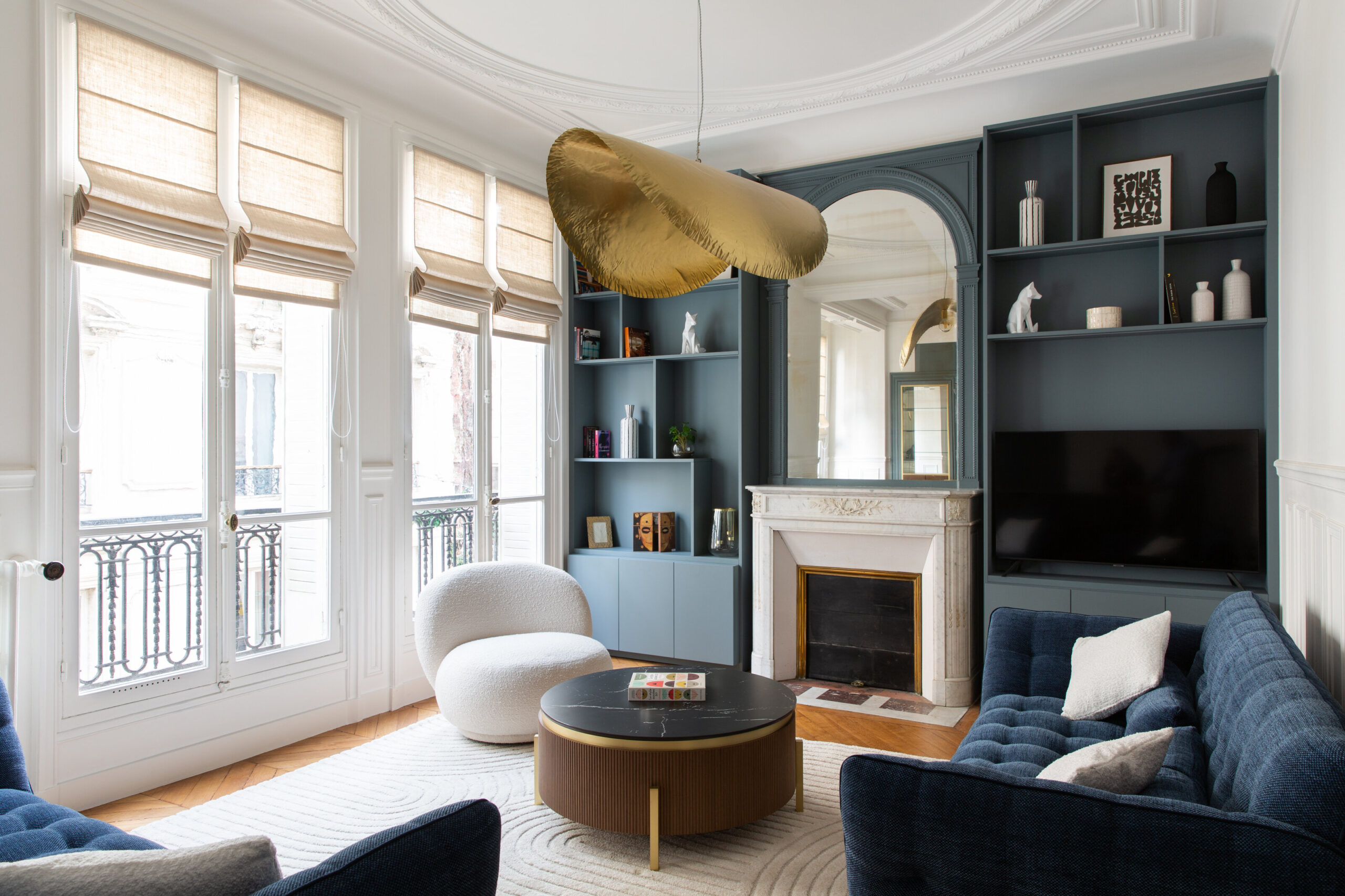 découvrez comment réussir la rénovation haussmannienne à paris : conseils, tendances et astuces pour valoriser votre appartement tout en respectant le style historique. obtenez les meilleures idées pour moderniser votre intérieur haussmannien.