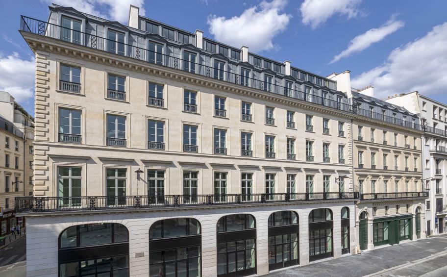 confiez vos travaux de rénovation à paris 10 à des experts qualifiés. devis gratuit, conseils personnalisés et accompagnement sur mesure pour sublimer votre intérieur.