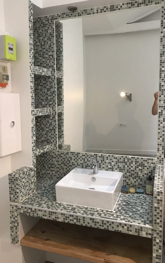confiez la rénovation de votre salle de bains à paris à des experts. devis gratuit, solutions sur mesure et finitions haut de gamme pour transformer votre espace selon vos envies.