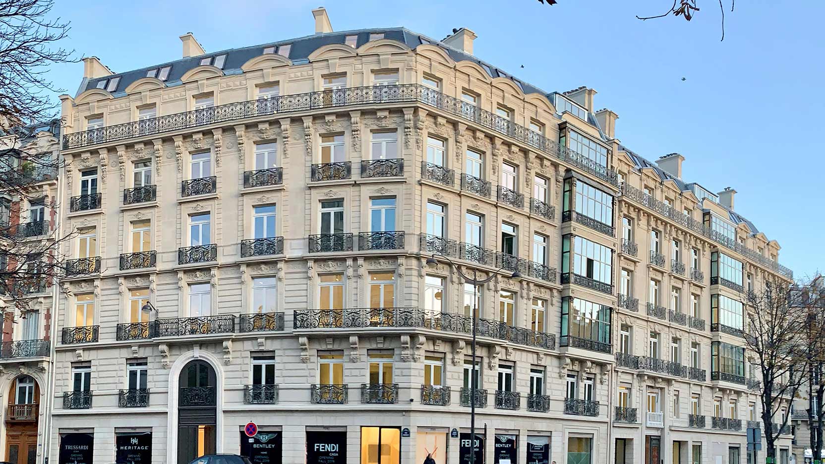 découvrez nos services de rénovations à paris 75008 en 2025 : travaux de qualité, solutions sur mesure, devis rapide pour appartements, maisons et bureaux.