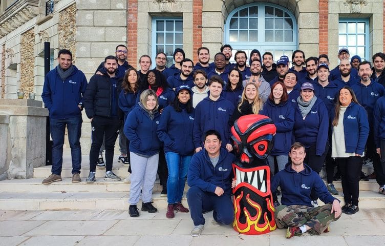 découvrez les avantages à travailler comme technicien à courbevoie : opportunités d’emploi, environnement professionnel dynamique et accès à de nombreuses formations pour booster votre carrière.