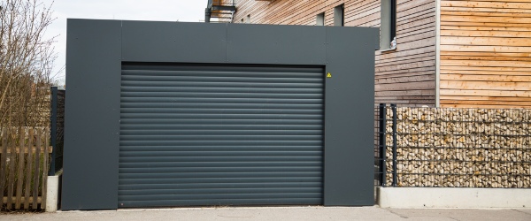 découvrez tout ce qu'il faut savoir sur le coût d'un garage : prix de construction, d'achat, d'entretien et les facteurs qui influencent le budget. conseils pour bien estimer vos dépenses.