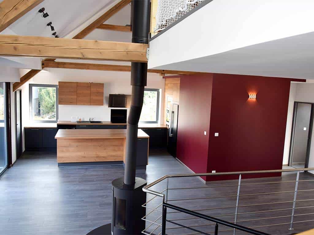 découvrez nos conseils essentiels pour réussir la rénovation intérieure de votre maison et créer un espace à votre image, alliant confort et style.